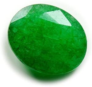 Panna Gemstone : Elevate Your Aura with Green Elegance